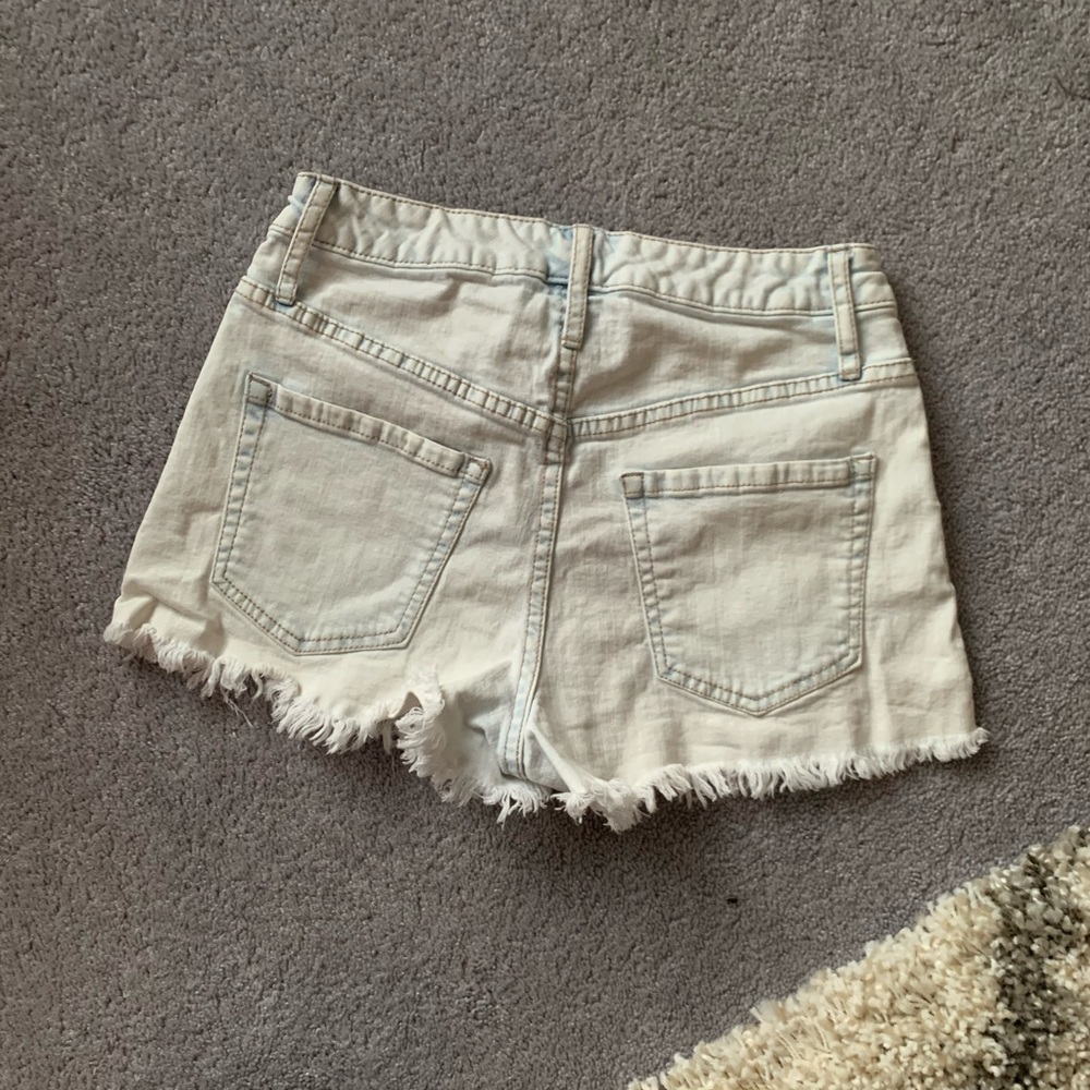 Wild Sable Mid Rise Shorts - Picture 2 of 3
